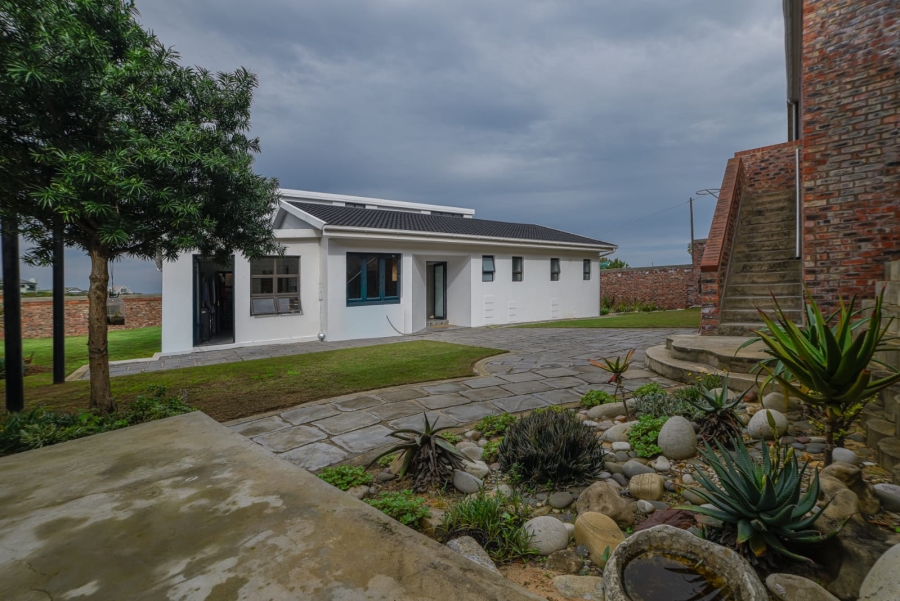 3 Bedroom Property for Sale in Dana Bay Western Cape